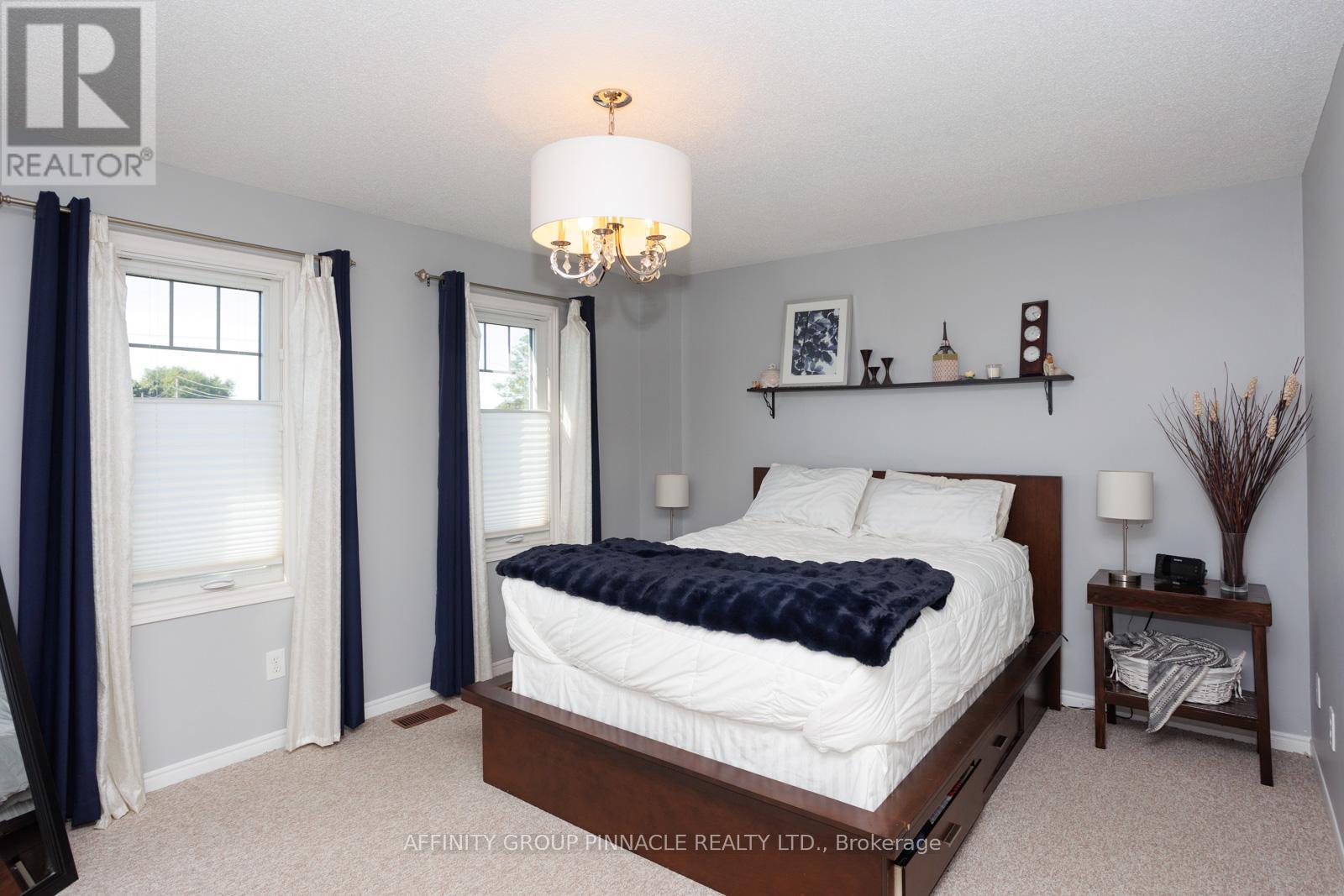 257 St Joseph Road, Kawartha Lakes (Lindsay), Ontario  K9V 6E3 - Photo 21 - X12125153