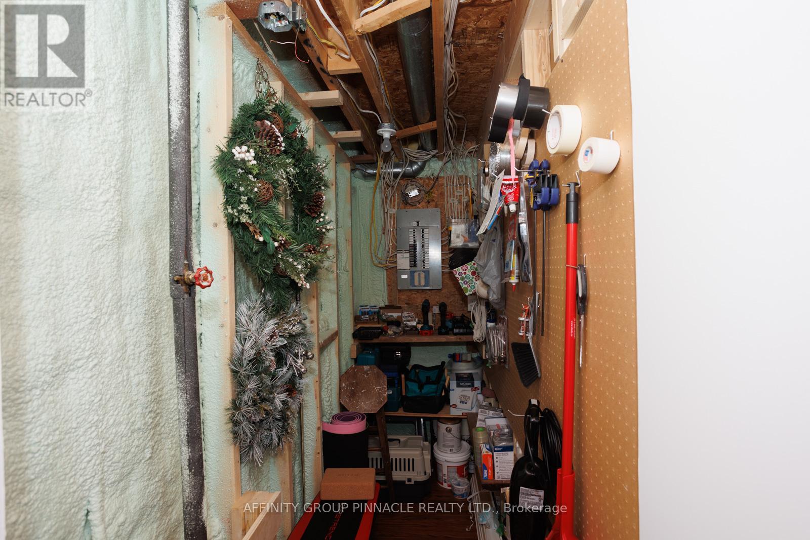 257 St Joseph Road, Kawartha Lakes (Lindsay), Ontario  K9V 6E3 - Photo 35 - X12125153