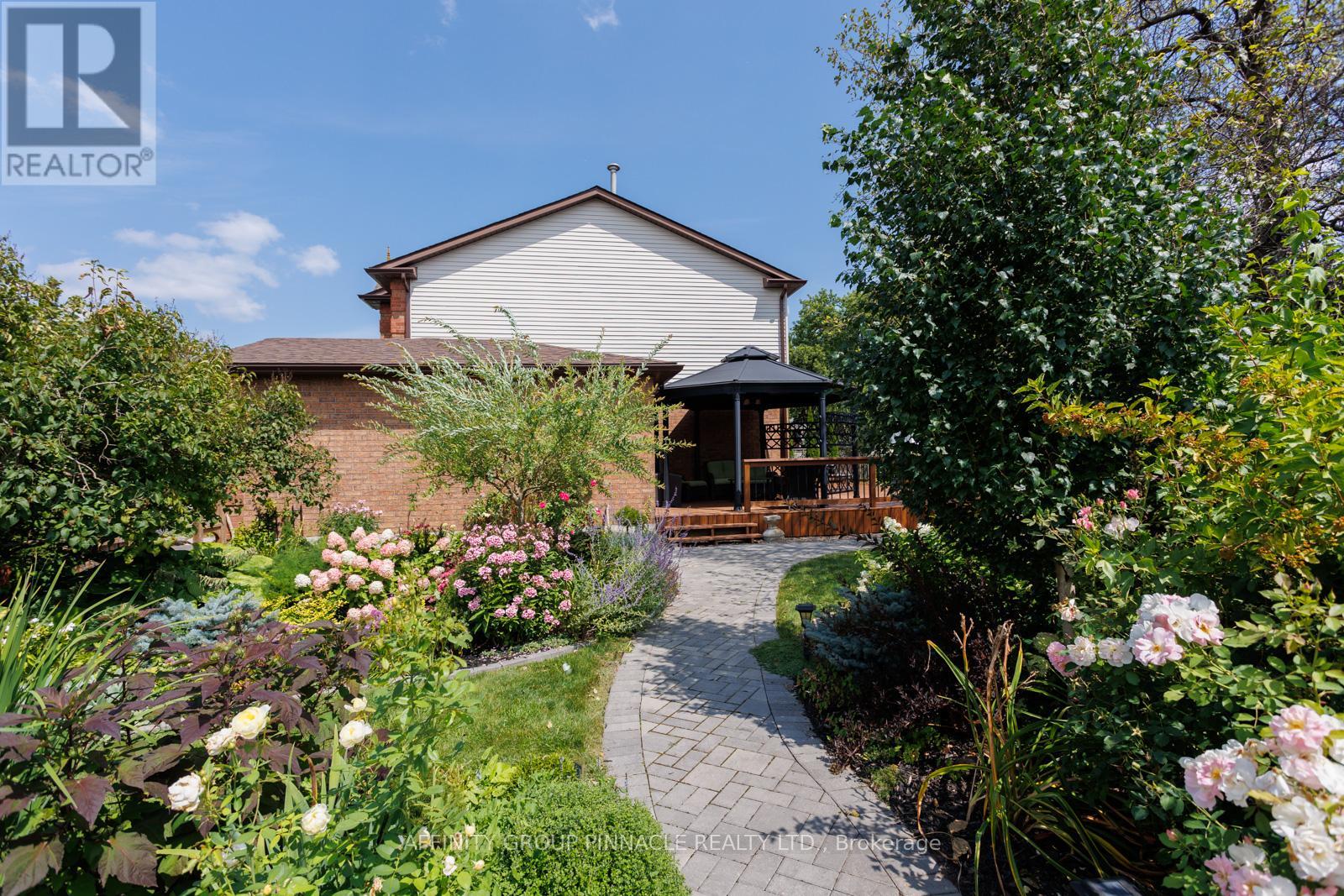 257 St Joseph Road, Kawartha Lakes (Lindsay), Ontario  K9V 6E3 - Photo 5 - X12125153