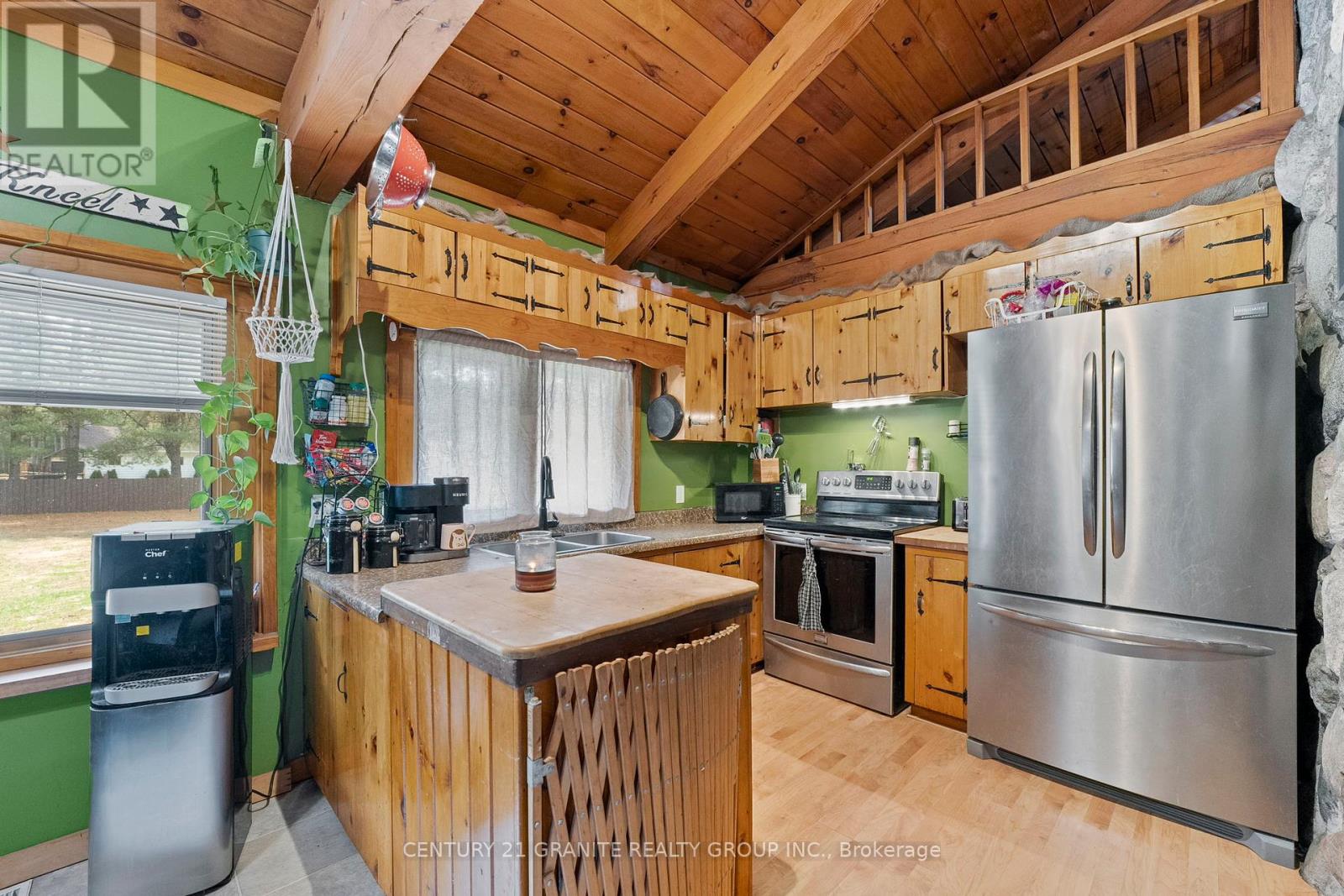 147 South Baptiste Lake Road, Hastings Highlands (Herschel Ward), Ontario  K0L 1C0 - Photo 6 - X12125223