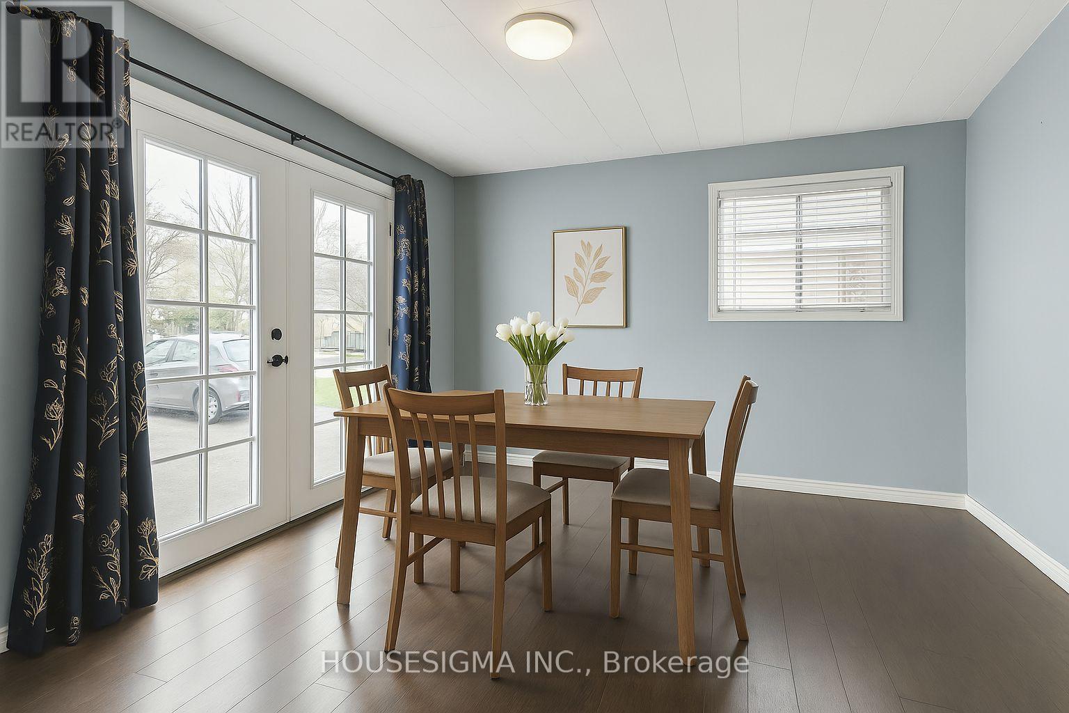 635 Brown Street, Peterborough (Otonabee), Ontario  K9J 4K6 - Photo 14 - X12125031