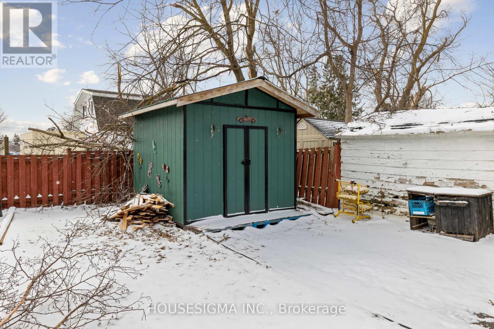 635 Brown Street, Peterborough (Otonabee), Ontario  K9J 4K6 - Photo 21 - X12125031