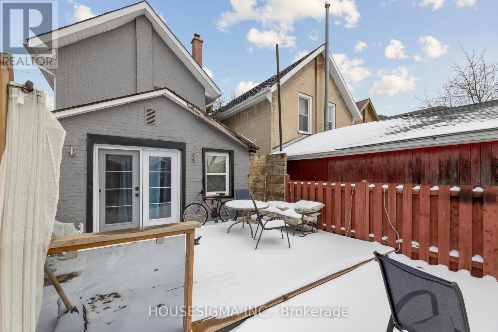635 Brown Street, Peterborough (Otonabee), Ontario  K9J 4K6 - Photo 22 - X12125031