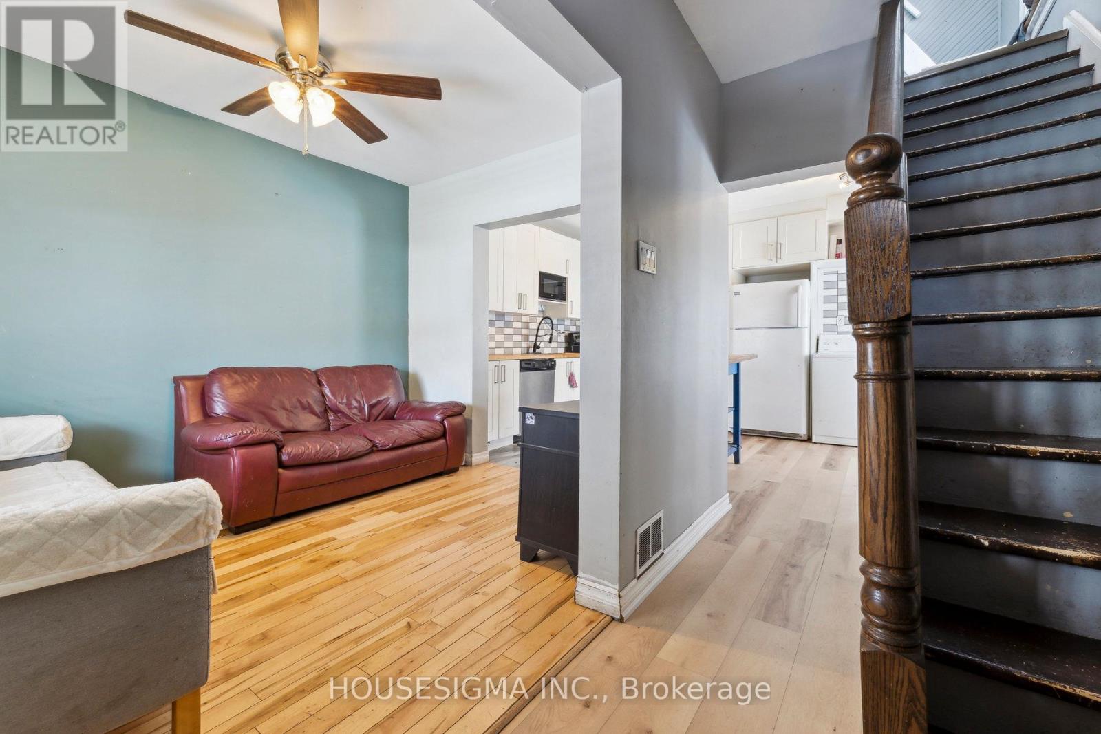 635 Brown Street, Peterborough (Otonabee), Ontario  K9J 4K6 - Photo 6 - X12125031