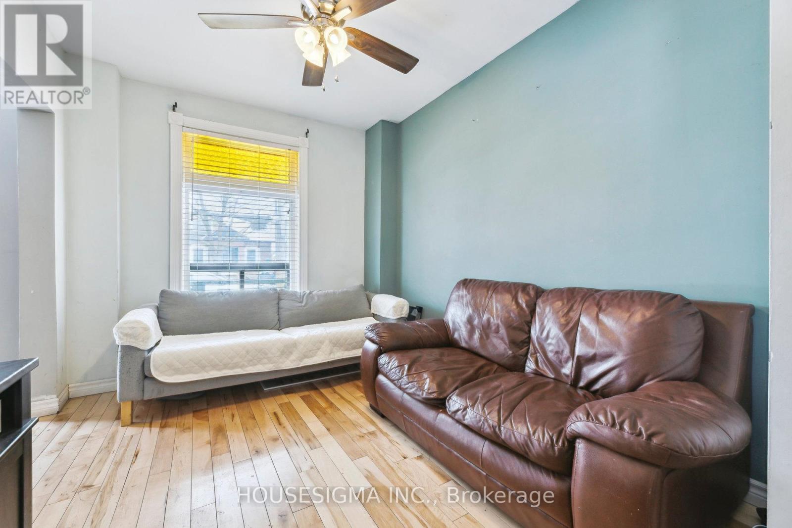 635 Brown Street, Peterborough (Otonabee), Ontario  K9J 4K6 - Photo 7 - X12125031