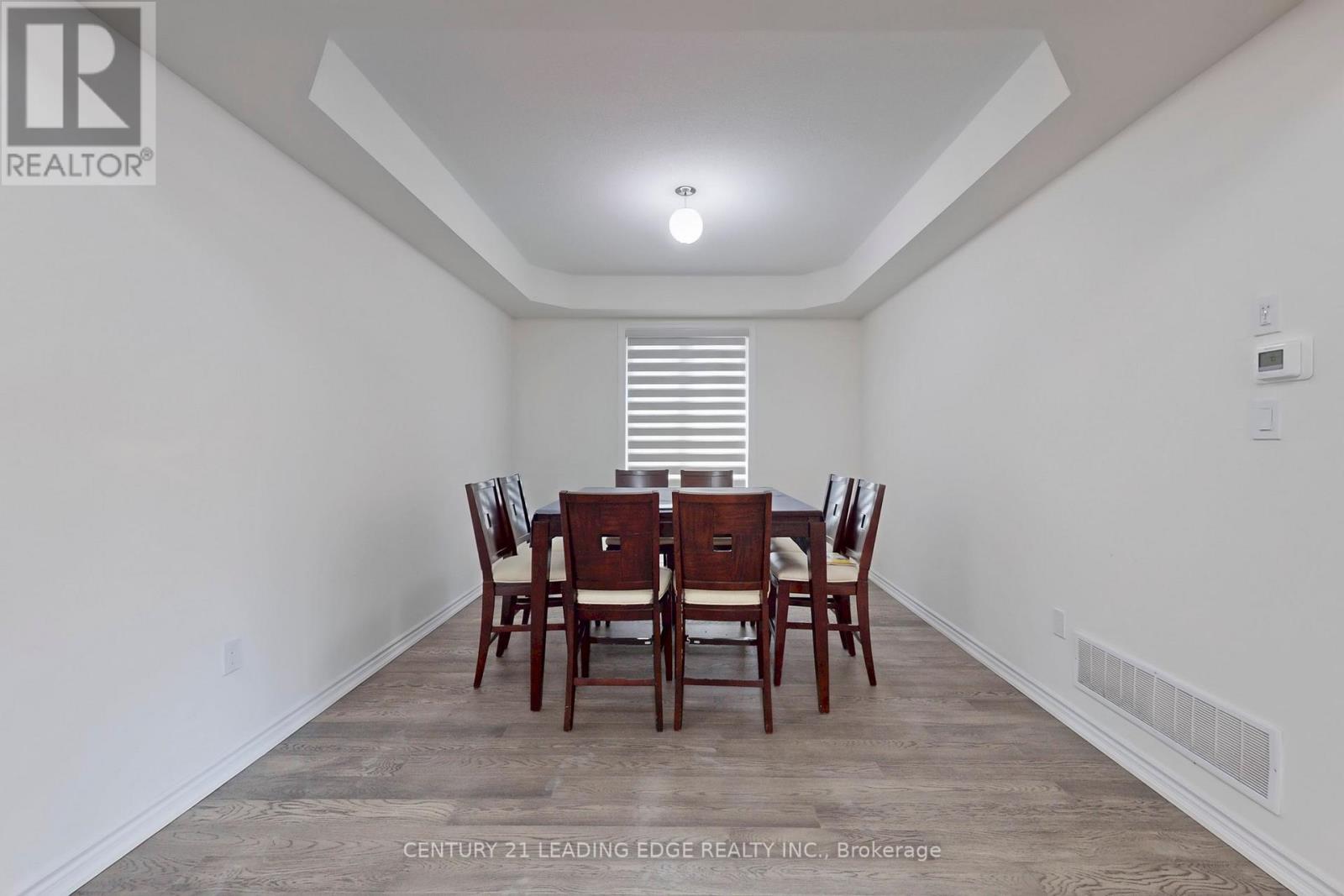 630 Lemay Grove, Peterborough North (North), Ontario  K9K 0G9 - Photo 13 - X12125084