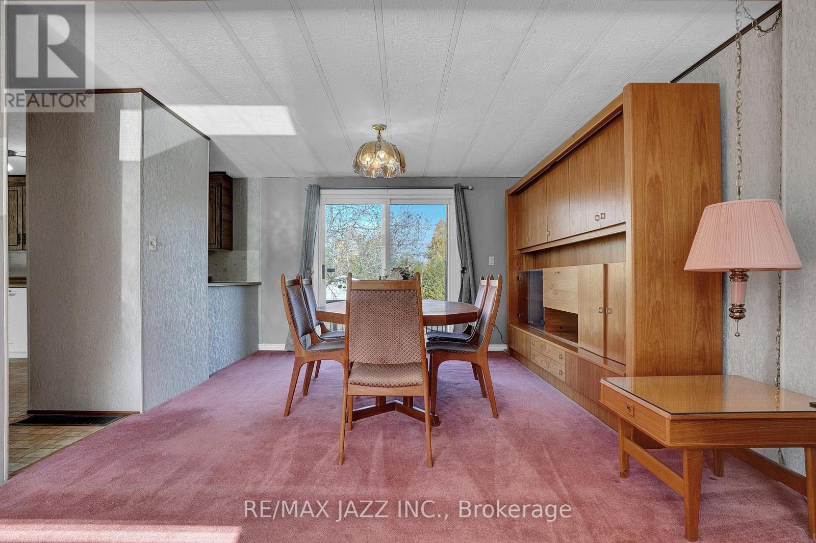 7 Fenelon Way, Kawartha Lakes (Fenelon), Ontario  K9V 0H5 - Photo 10 - X12125519