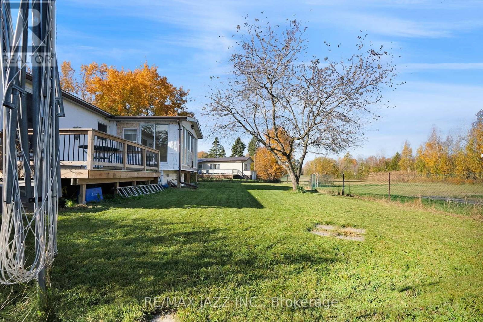 7 Fenelon Way, Kawartha Lakes (Fenelon), Ontario  K9V 0H5 - Photo 28 - X12125519