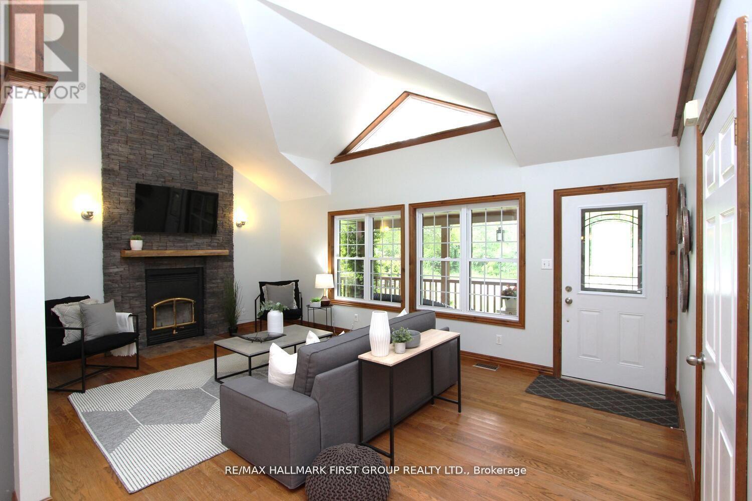 715 Whitebirch Road, Cavan Monaghan (Cavan Twp), Ontario  L0A 1G0 - Photo 8 - X12125522