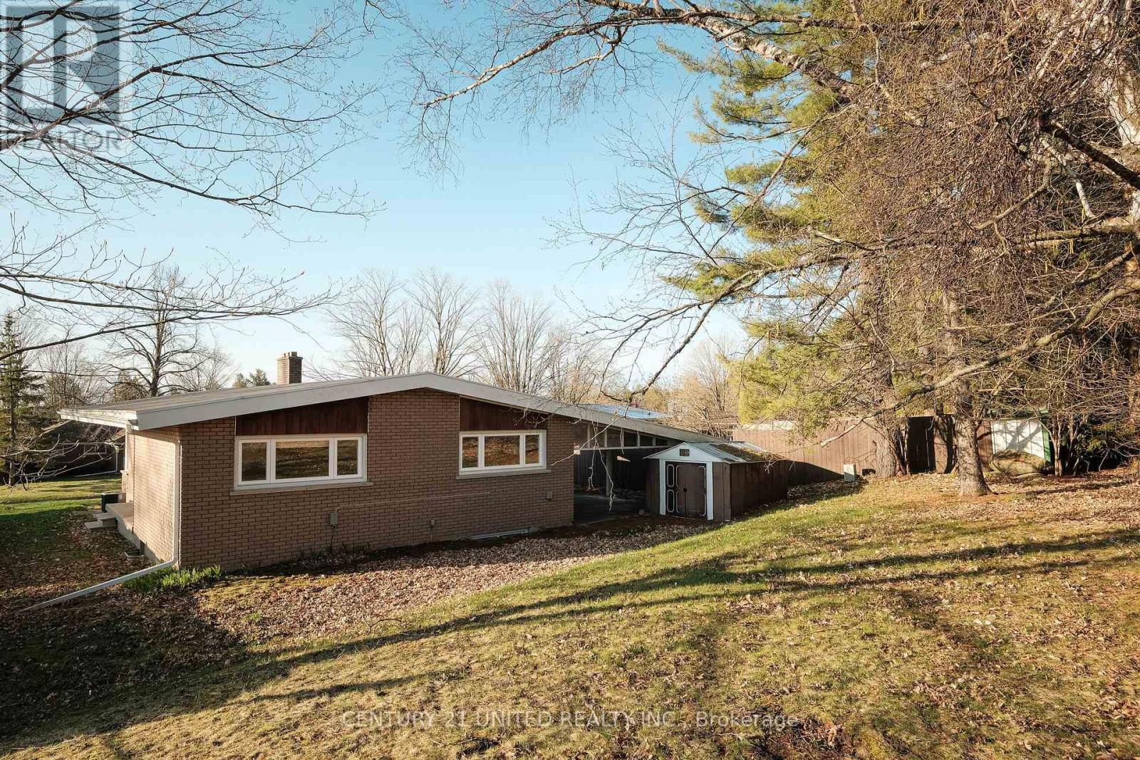 1261 Olympus Avenue, Peterborough North (Central), Ontario  K9H 6V9 - Photo 34 - X12125850