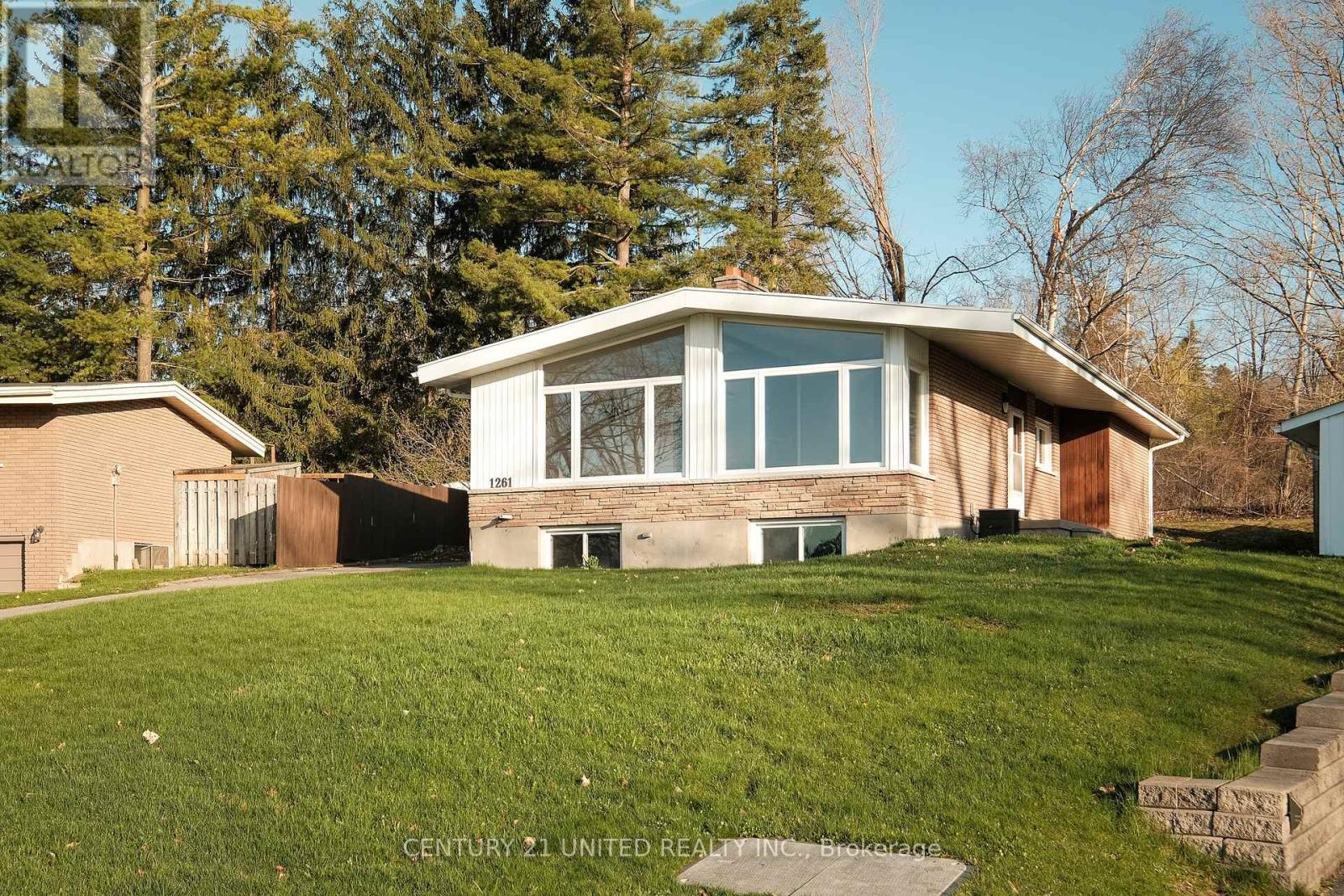 1261 Olympus Avenue, Peterborough North (Central), Ontario  K9H 6V9 - Photo 39 - X12125850