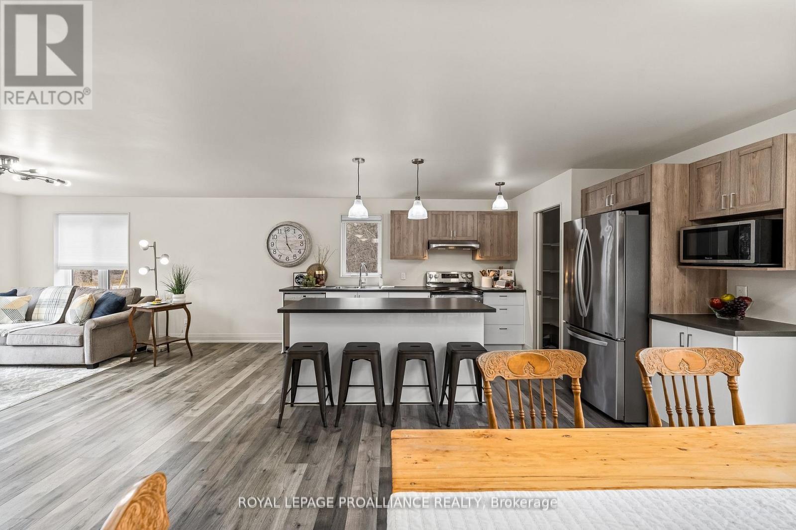 228 Meyers Island Road, Trent Hills (Campbellford), Ontario  K0L 1L0 - Photo 15 - X12126125