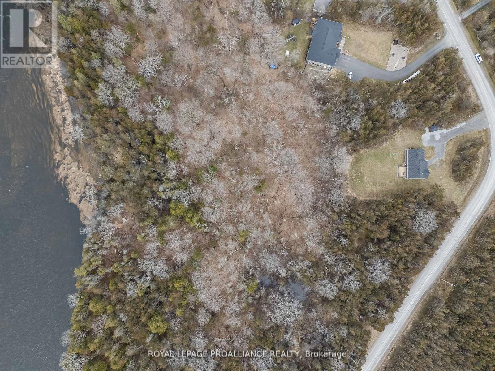 228 Meyers Island Road, Trent Hills (Campbellford), Ontario  K0L 1L0 - Photo 5 - X12126125