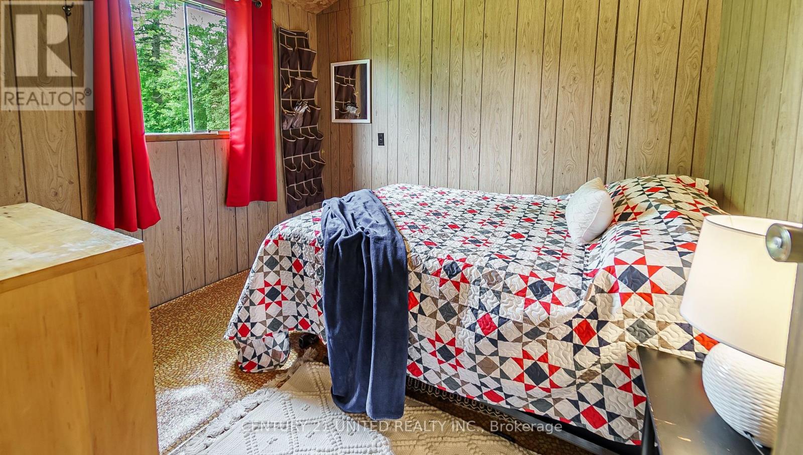 37 Lakeshore Road, Hiawatha First Nation, Ontario  K0L 2G0 - Photo 20 - X12126584