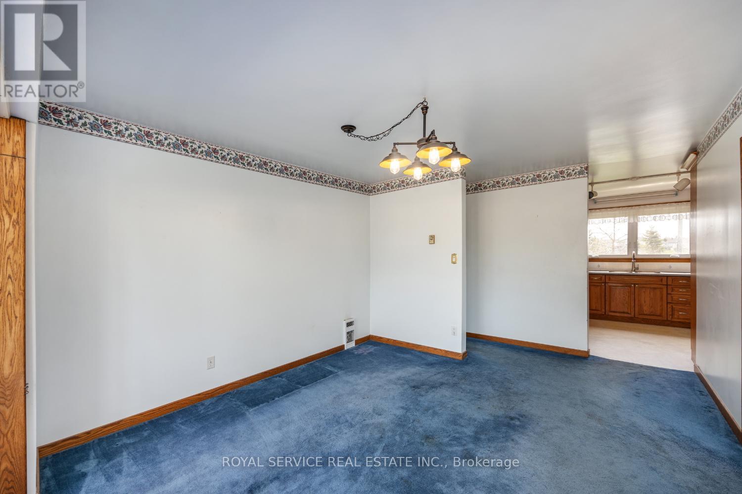 1146 Parkhill Road W, Peterborough North (North), Ontario  K9J 6X4 - Photo 17 - X12126700