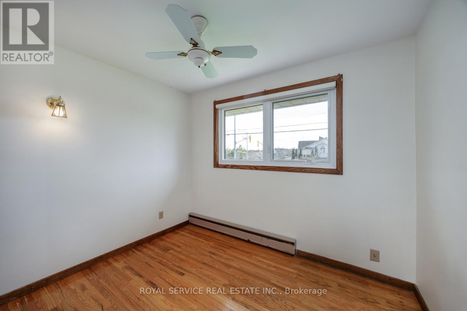 1146 Parkhill Road W, Peterborough North (North), Ontario  K9J 6X4 - Photo 24 - X12126700