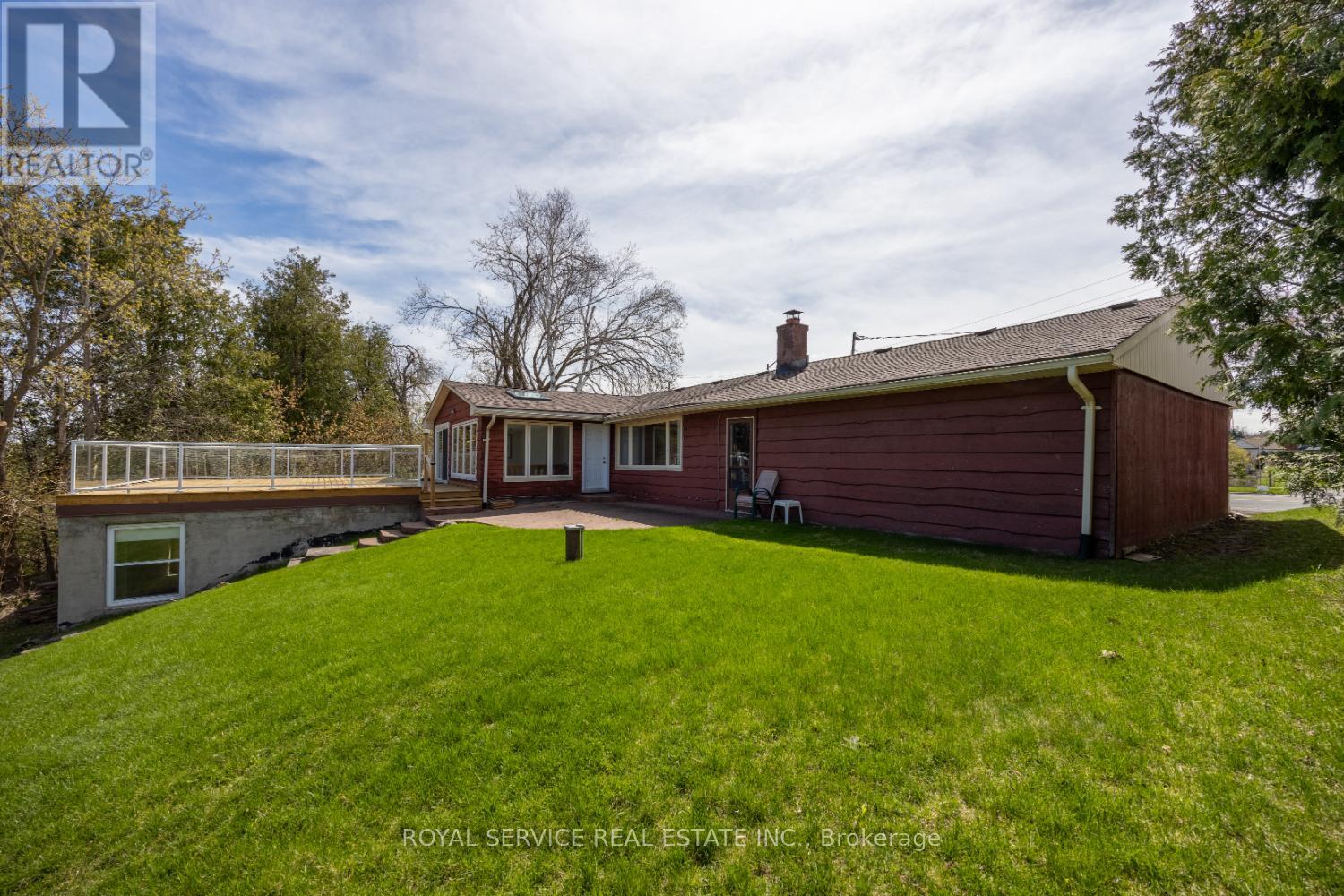 1146 Parkhill Road W, Peterborough North (North), Ontario  K9J 6X4 - Photo 38 - X12126700