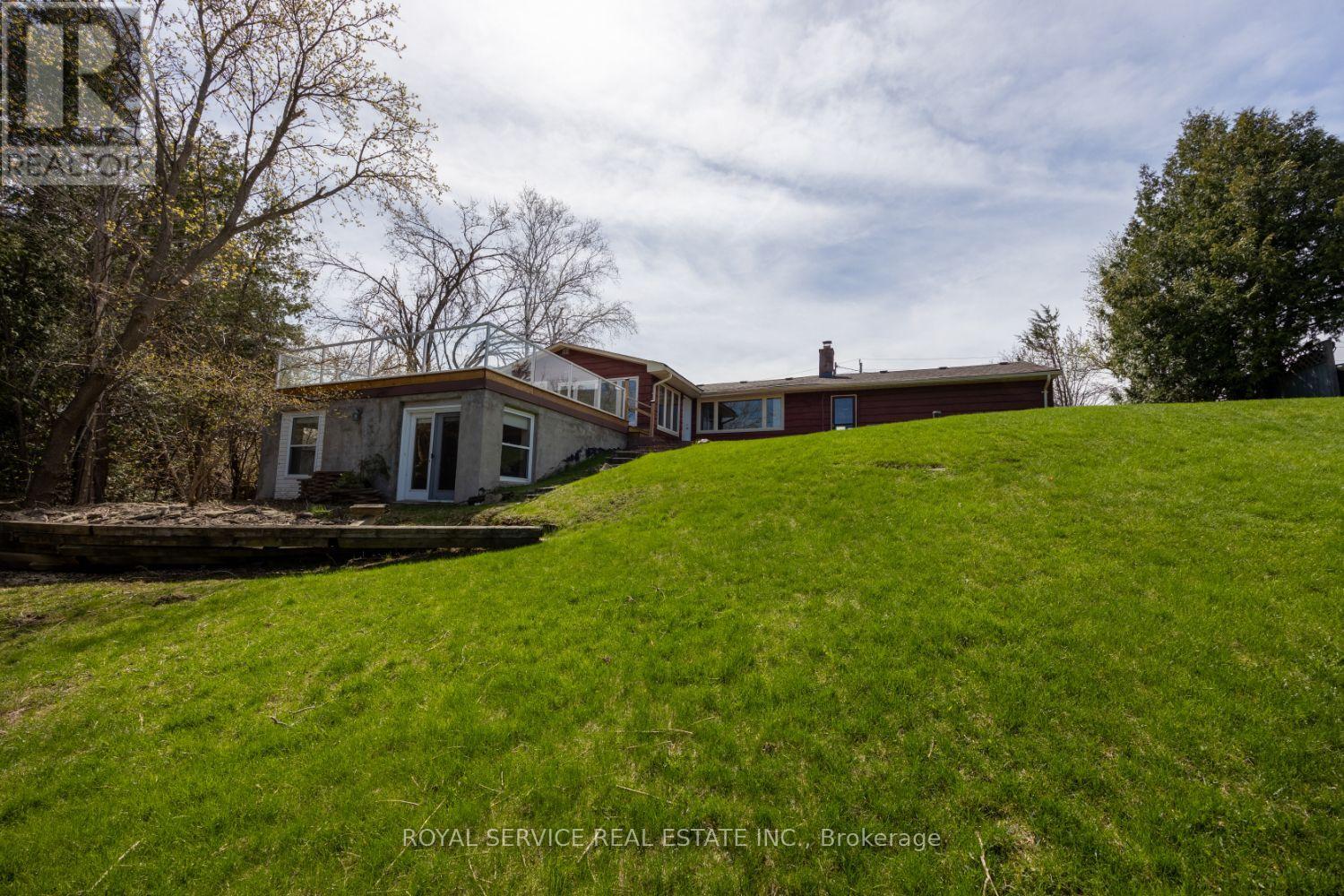 1146 Parkhill Road W, Peterborough North (North), Ontario  K9J 6X4 - Photo 39 - X12126700