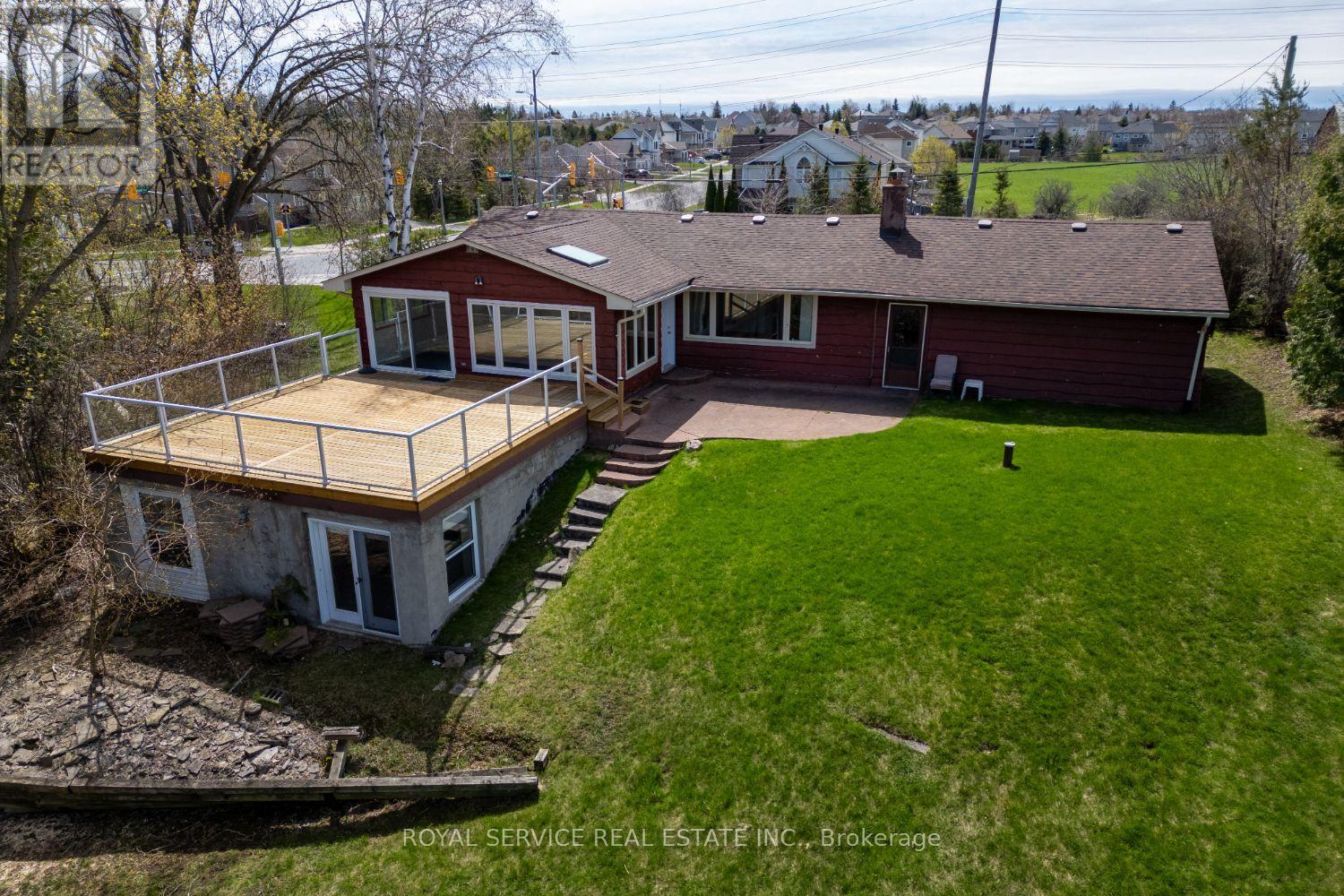 1146 Parkhill Road W, Peterborough North (North), Ontario  K9J 6X4 - Photo 46 - X12126700