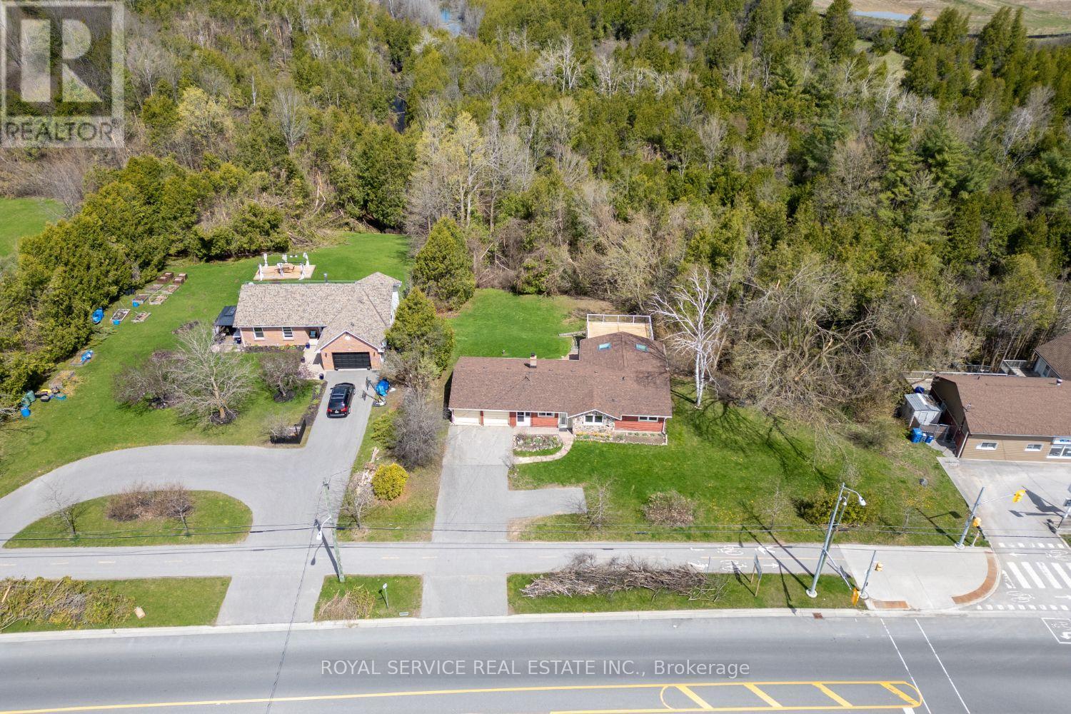 1146 Parkhill Road W, Peterborough North (North), Ontario  K9J 6X4 - Photo 7 - X12126700