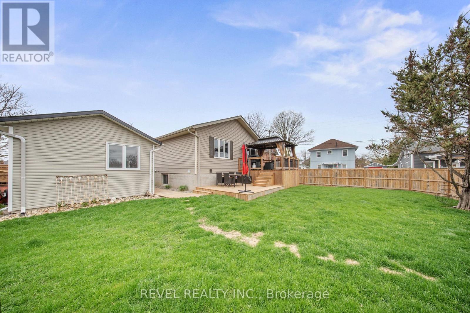 22 St.paul Street, Kawartha Lakes (Lindsay), Ontario  K9V 1S4 - Photo 37 - X12126805