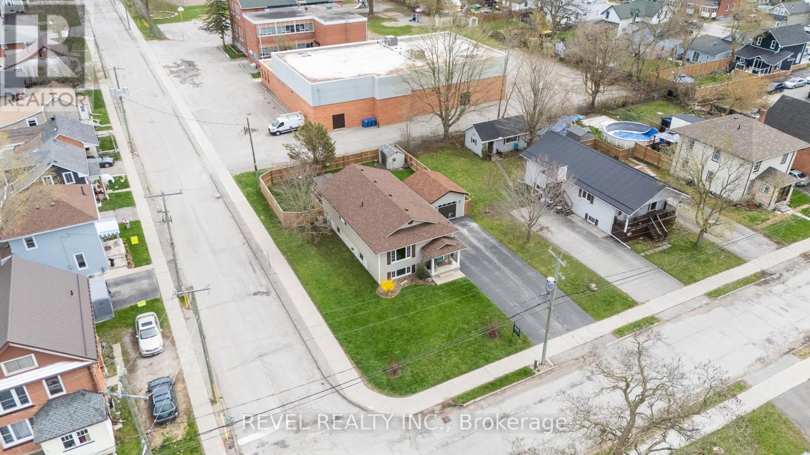 22 St.paul Street, Kawartha Lakes (Lindsay), Ontario  K9V 1S4 - Photo 40 - X12126805