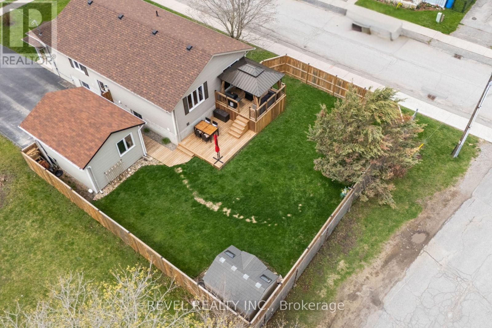 22 St.paul Street, Kawartha Lakes (Lindsay), Ontario  K9V 1S4 - Photo 42 - X12126805