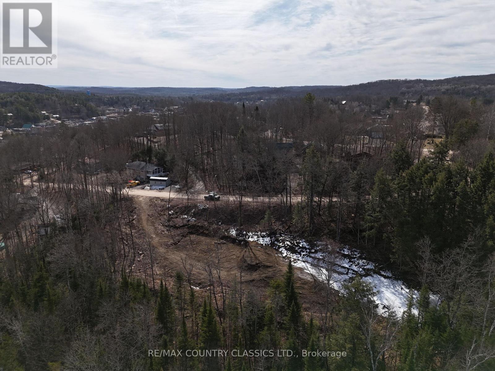 30 Ridge Road, Bancroft (Bancroft Ward), Ontario  K0L 1C0 - Photo 10 - X12126997