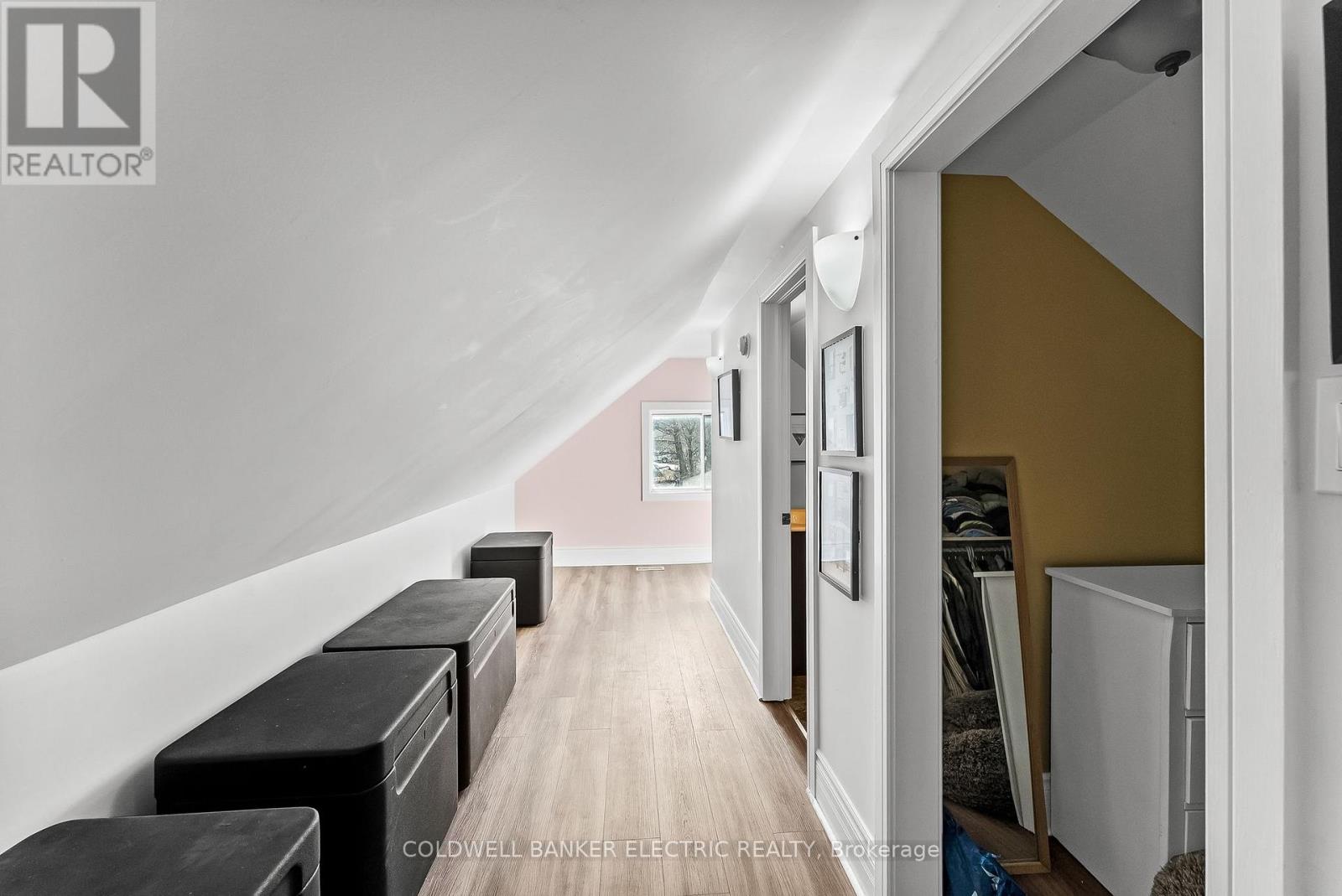 537 Armour Road, Peterborough East (Central), Ontario  K9H 1Y8 - Photo 27 - X12127102