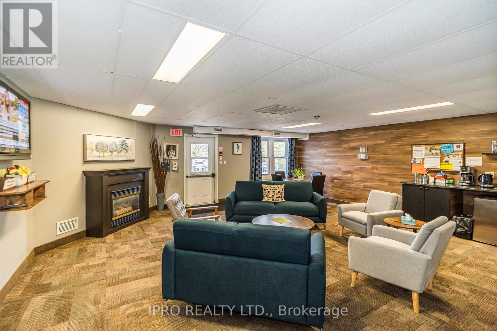 61 Bluffs Road, Clarington (Newcastle), Ontario  L1B 1A6 - Photo 44 - E12126886