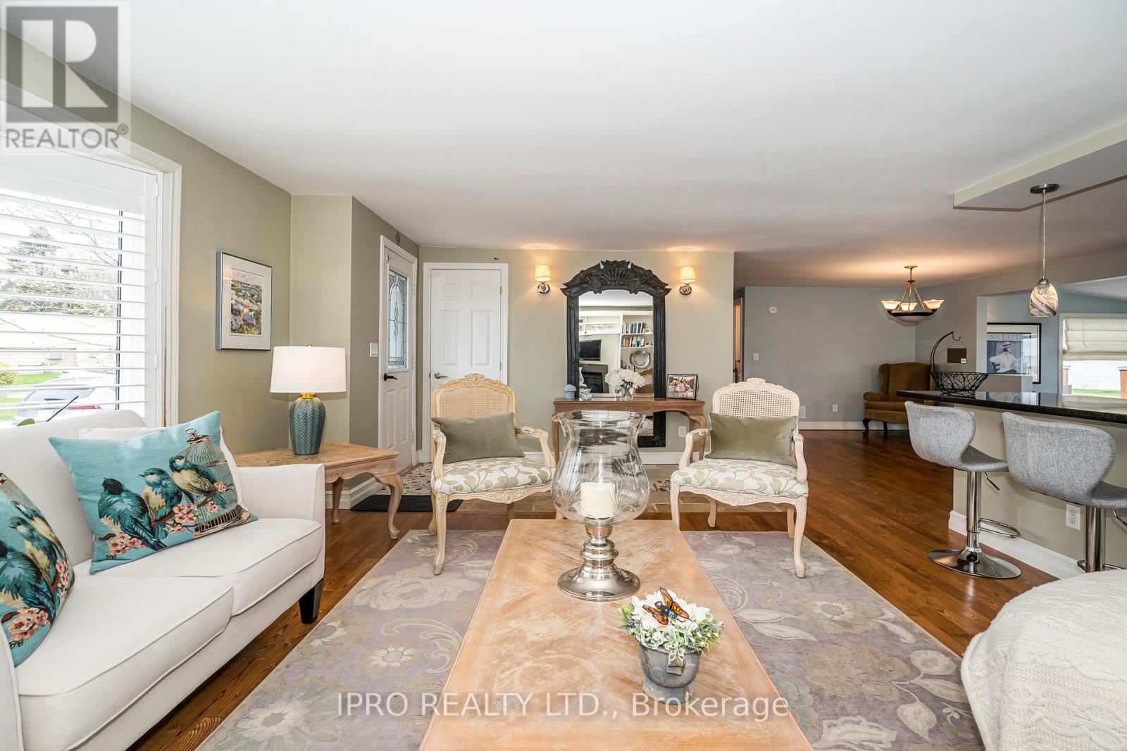 61 Bluffs Road, Clarington (Newcastle), Ontario  L1B 1A6 - Photo 8 - E12126886