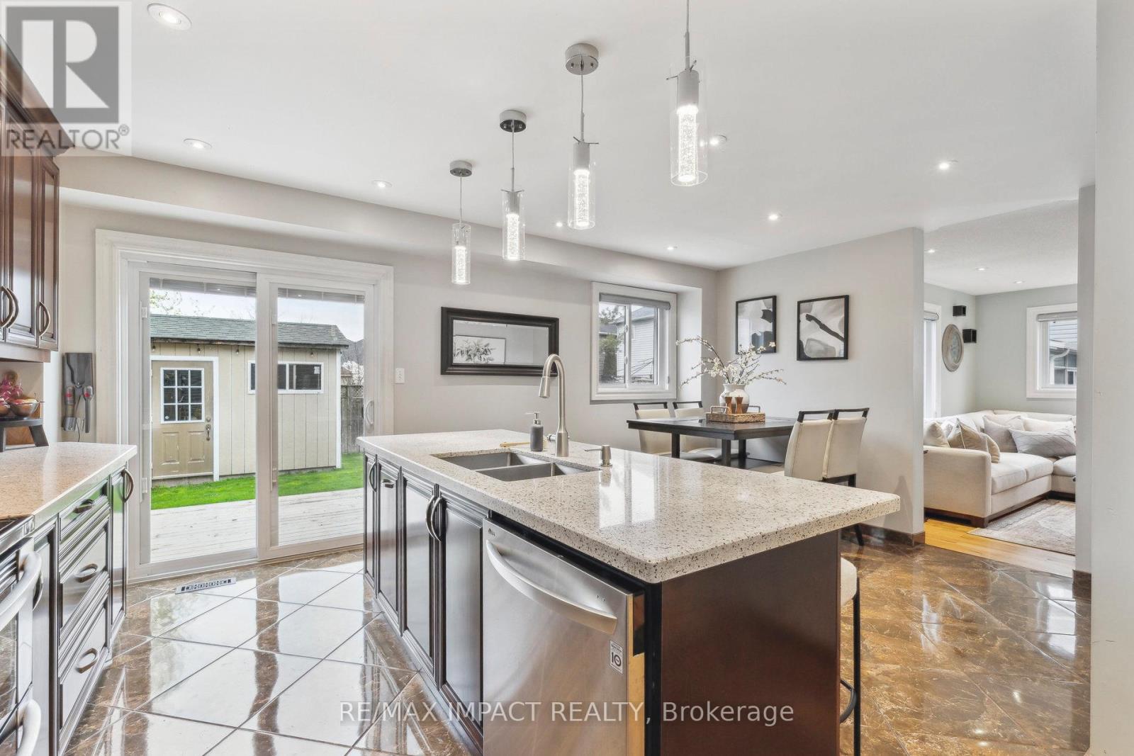 184 Shipway Avenue, Clarington (Newcastle), Ontario  L1B 1N1 - Photo 14 - E12127287