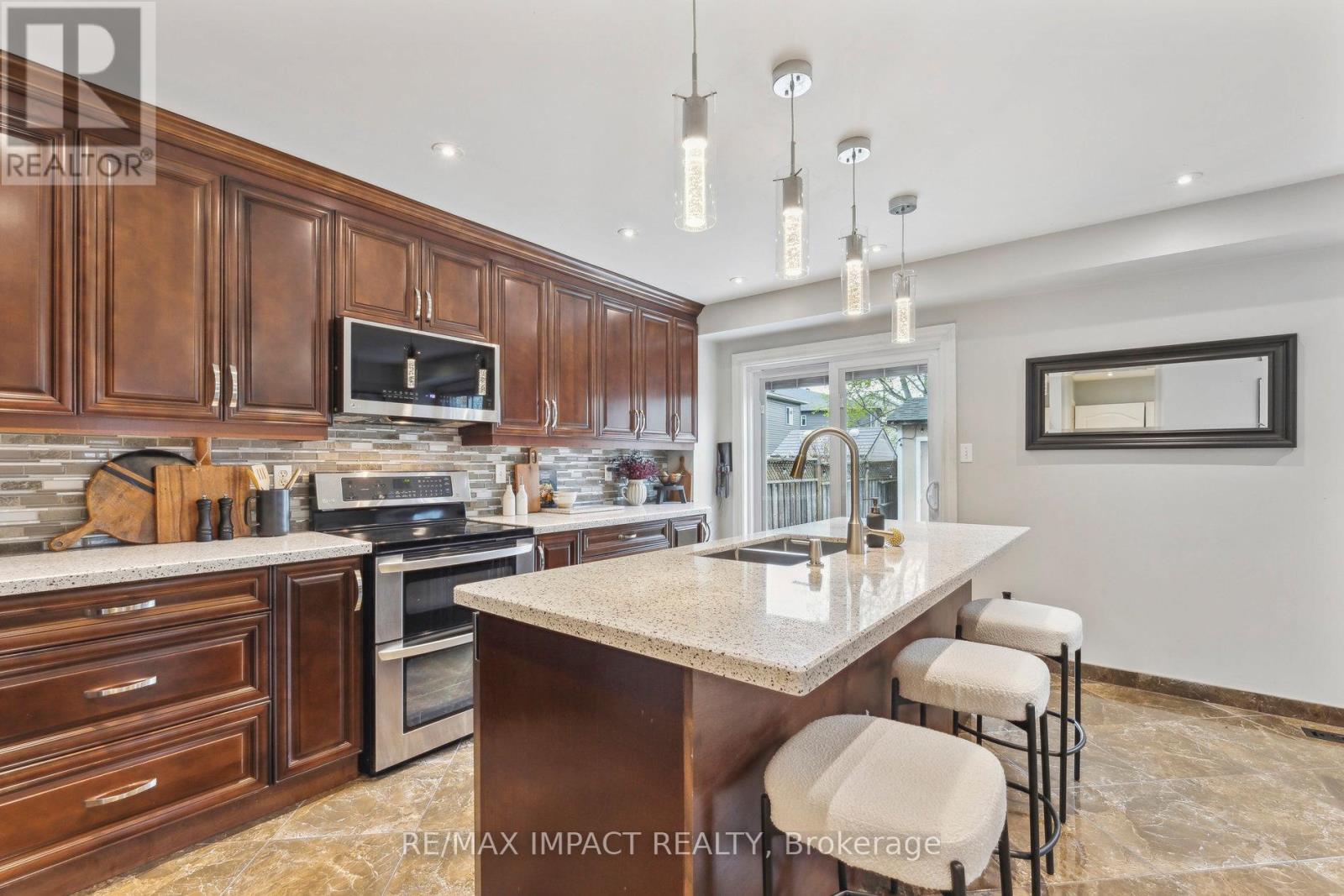 184 Shipway Avenue, Clarington (Newcastle), Ontario  L1B 1N1 - Photo 15 - E12127287