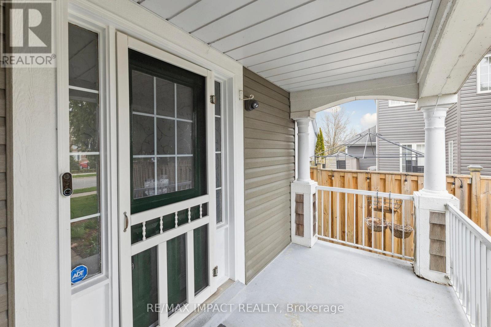 184 Shipway Avenue, Clarington (Newcastle), Ontario  L1B 1N1 - Photo 3 - E12127287