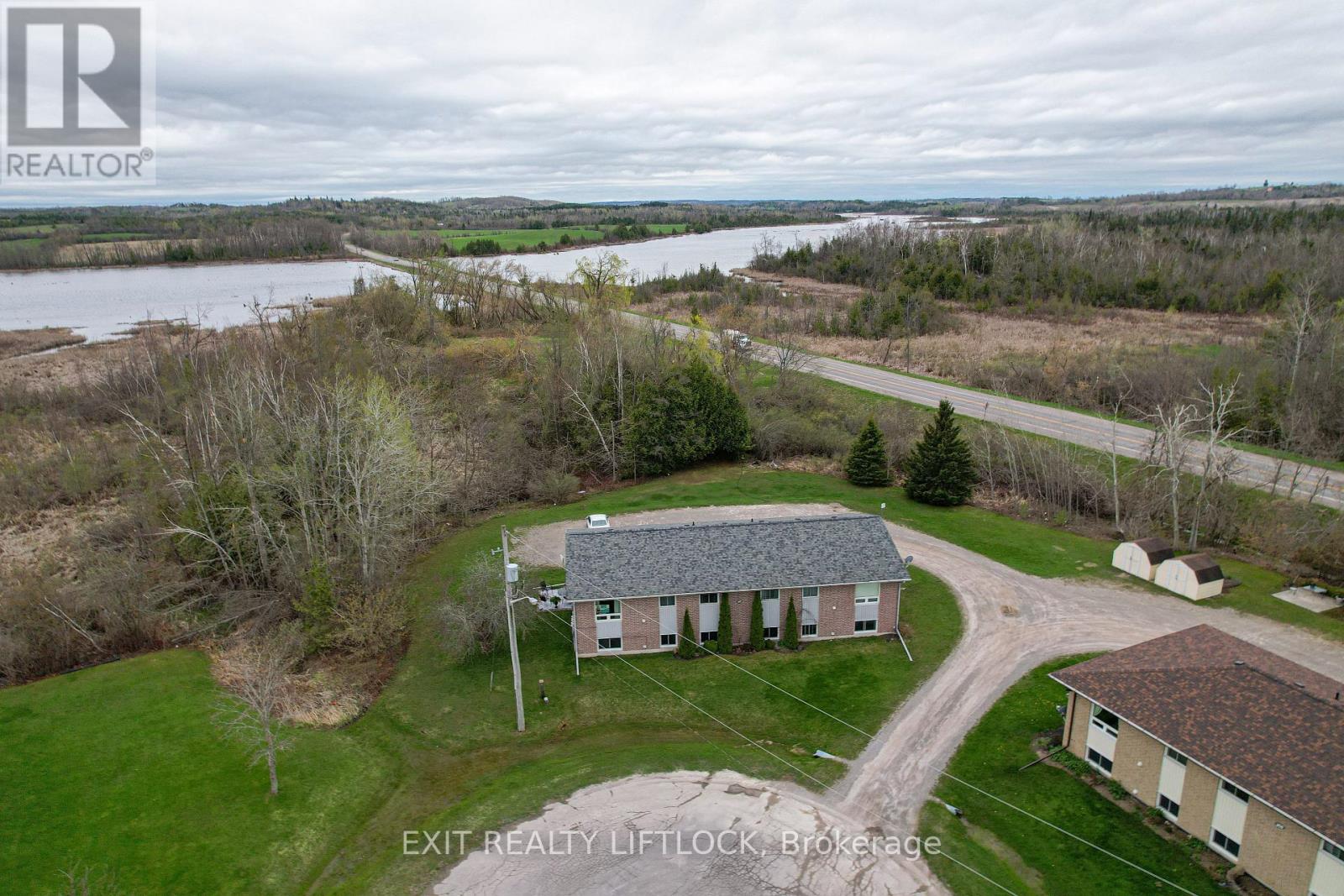 D - 107 Rita Crescent, Kawartha Lakes (Omemee), Ontario  K0L 2W0 - Photo 18 - X12127244