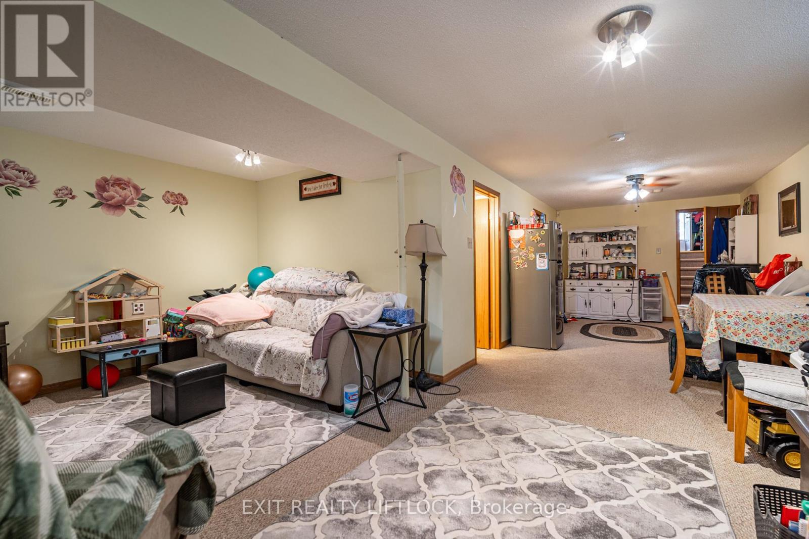 2519 Foxmeadow Road, Peterborough East (South), Ontario  K9L 1X2 - Photo 12 - X12127627