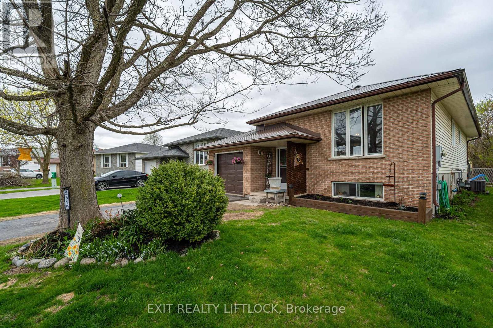 2519 Foxmeadow Road, Peterborough East (South), Ontario  K9L 1X2 - Photo 21 - X12127627