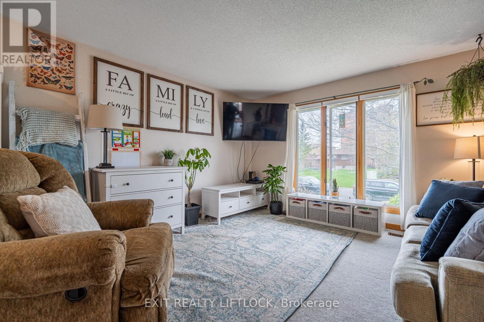 2519 Foxmeadow Road, Peterborough East (South), Ontario  K9L 1X2 - Photo 4 - X12127627