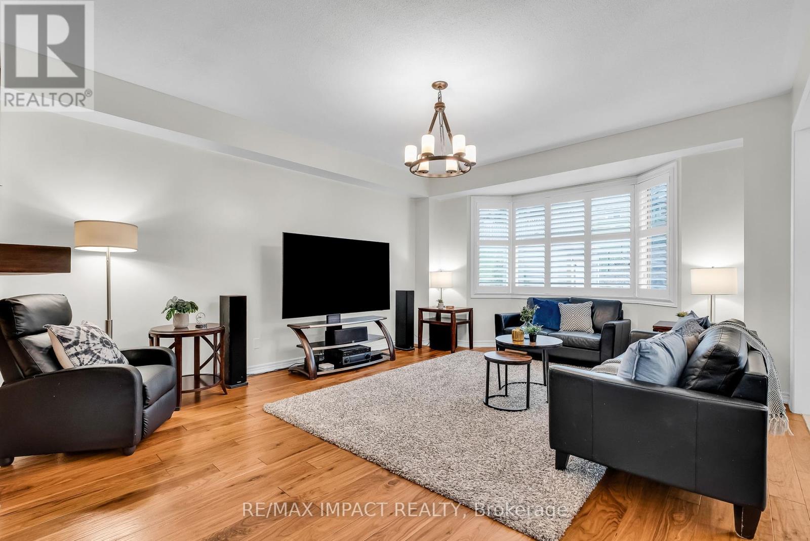 2486 Cunningham Boulevard, Peterborough (Ashburnham), Ontario  K9H 0A9 - Photo 12 - X12127687