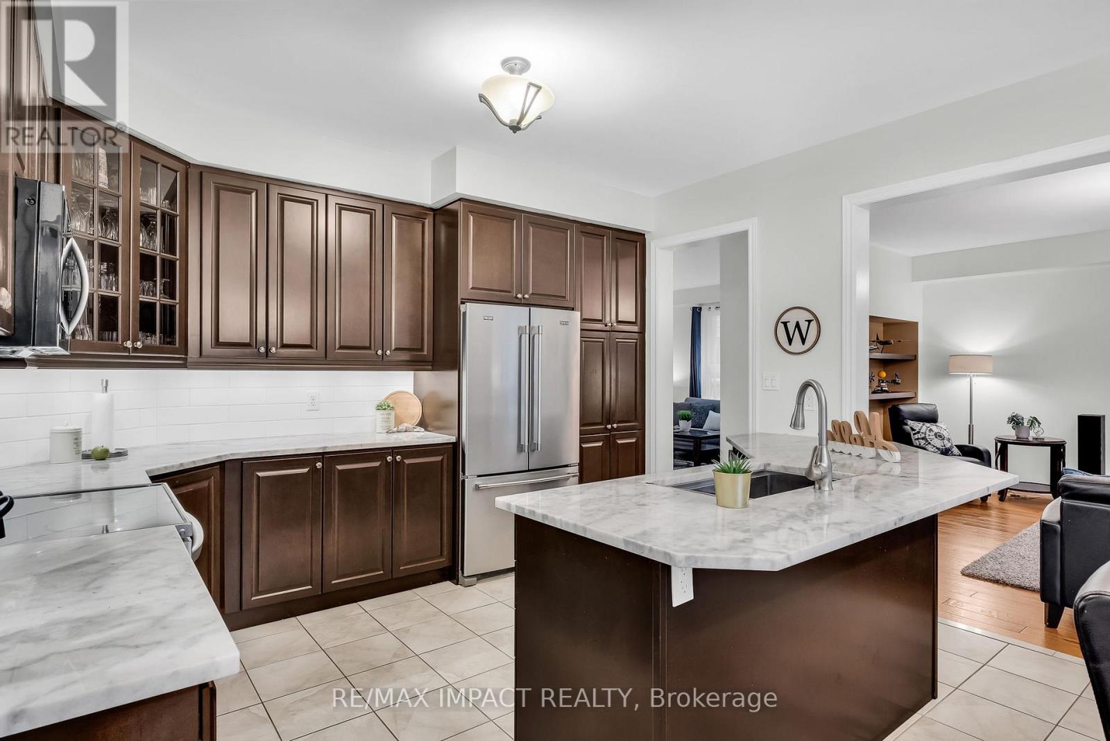 2486 Cunningham Boulevard, Peterborough (Ashburnham), Ontario  K9H 0A9 - Photo 19 - X12127687