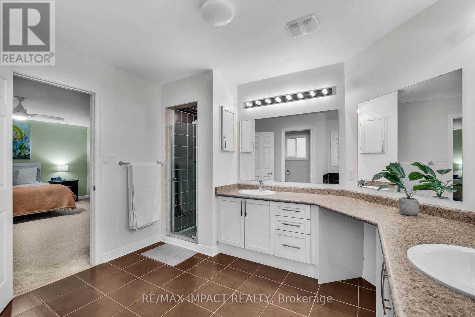 2486 Cunningham Boulevard, Peterborough (Ashburnham), Ontario  K9H 0A9 - Photo 34 - X12127687