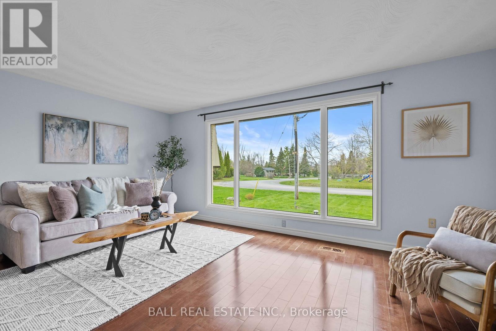 238 Patricia Crescent, Selwyn, Ontario  K9J 0C7 - Photo 12 - X12127733