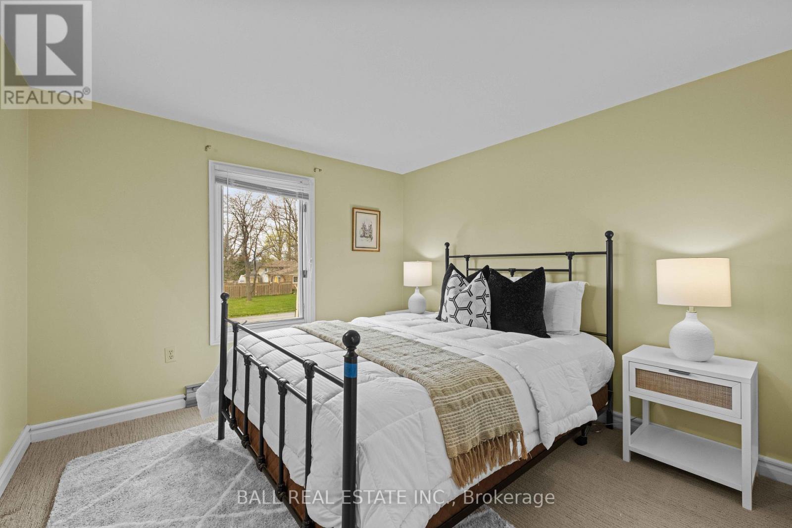 238 Patricia Crescent, Selwyn, Ontario  K9J 0C7 - Photo 4 - X12127733