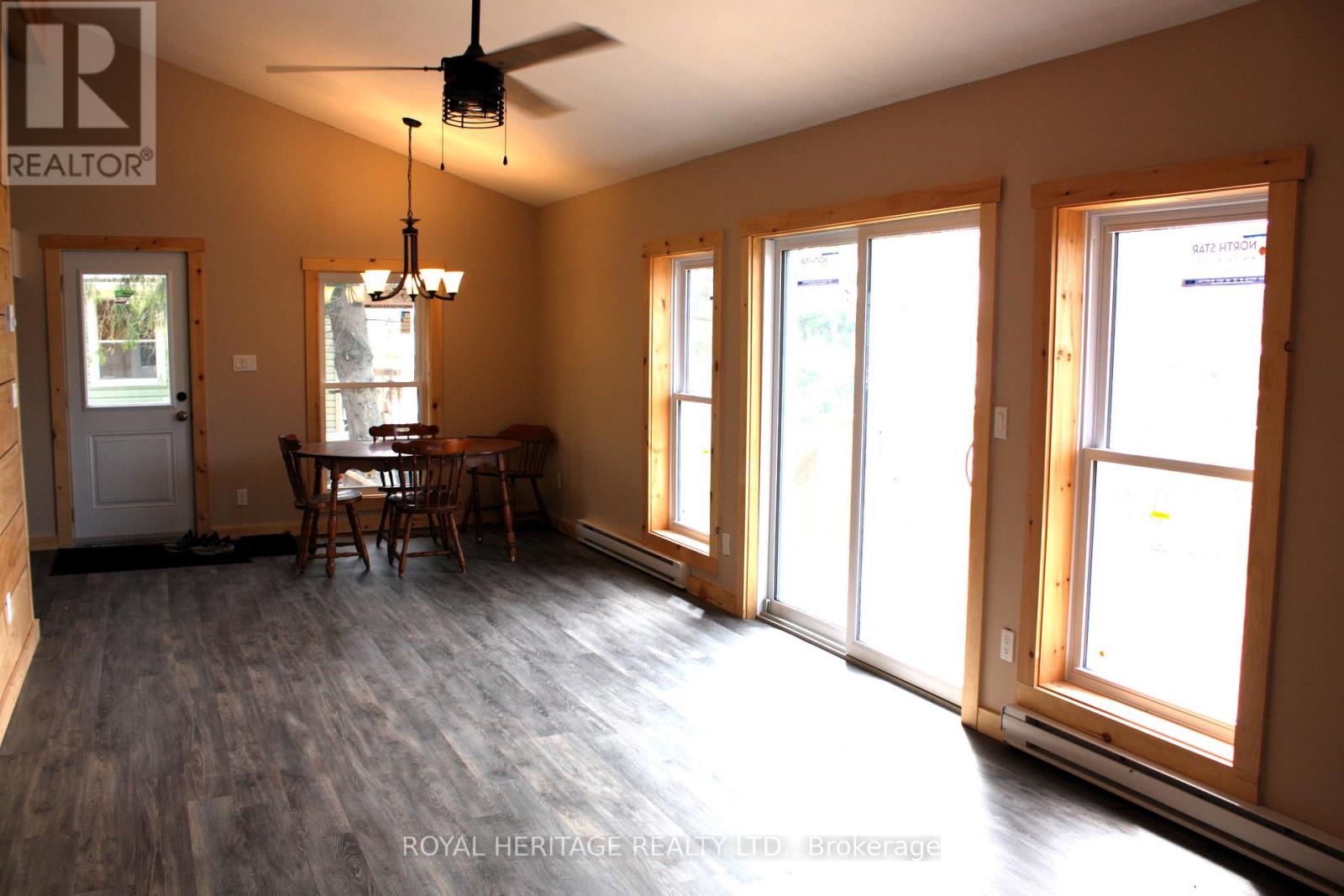 53 Long Island, Otonabee-South Monaghan, Ontario  K0L 1B0 - Photo 9 - X12127545