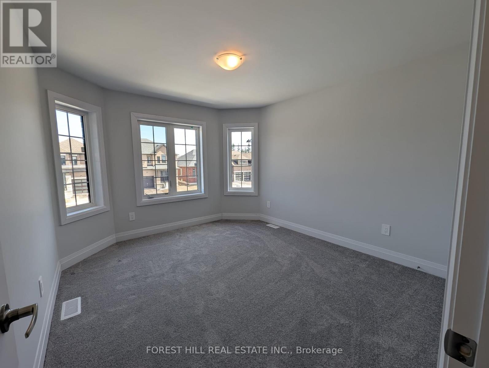 146 St Joseph Street, Kawartha Lakes (Lindsay), Ontario  K9V 0R8 - Photo 30 - X12127603