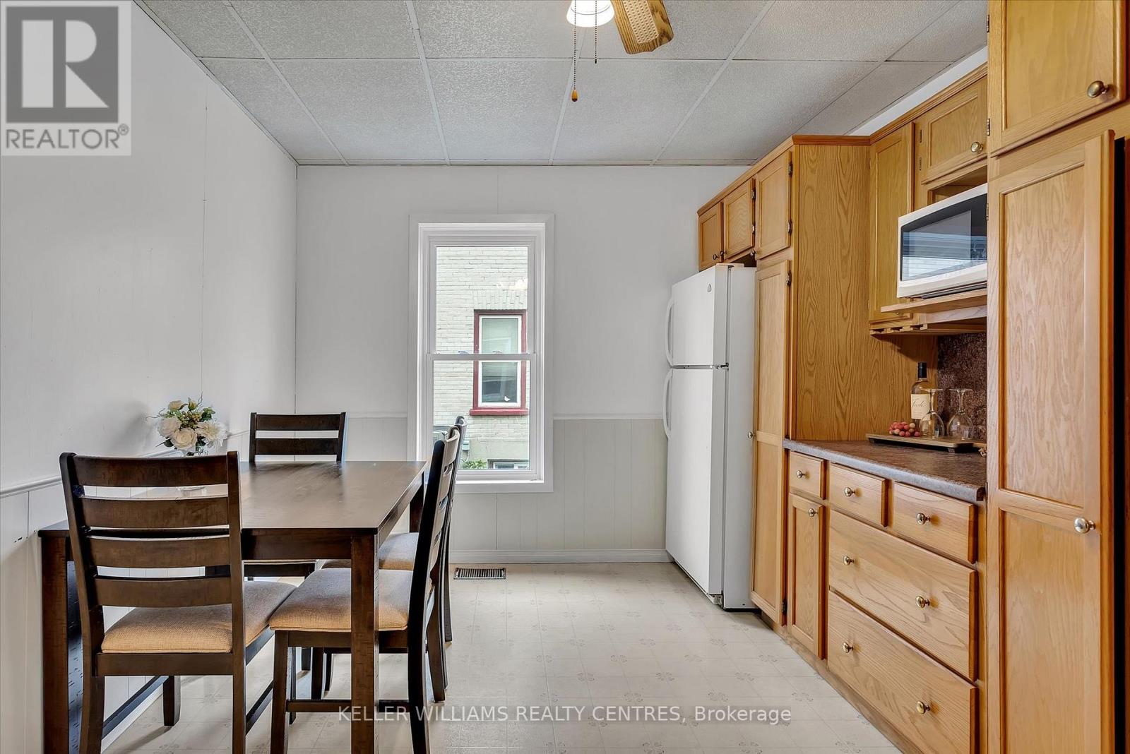 104 Princess Street, Peterborough (Downtown), Ontario  K9J 2A9 - Photo 14 - X12127640