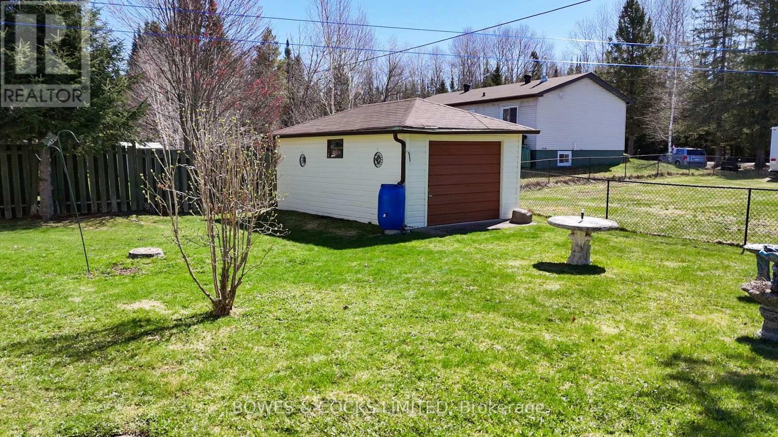 23 Hemlock Street, Highlands East (Bicroft Ward), Ontario  K0L 1M0 - Photo 12 - X12128145