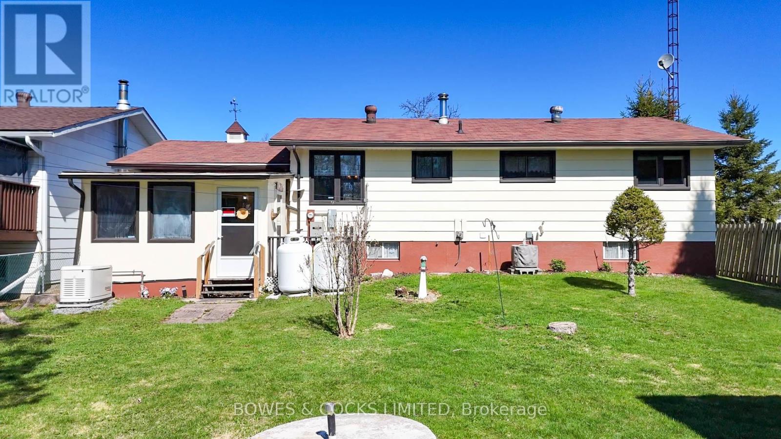 23 Hemlock Street, Highlands East (Bicroft Ward), Ontario  K0L 1M0 - Photo 13 - X12128145