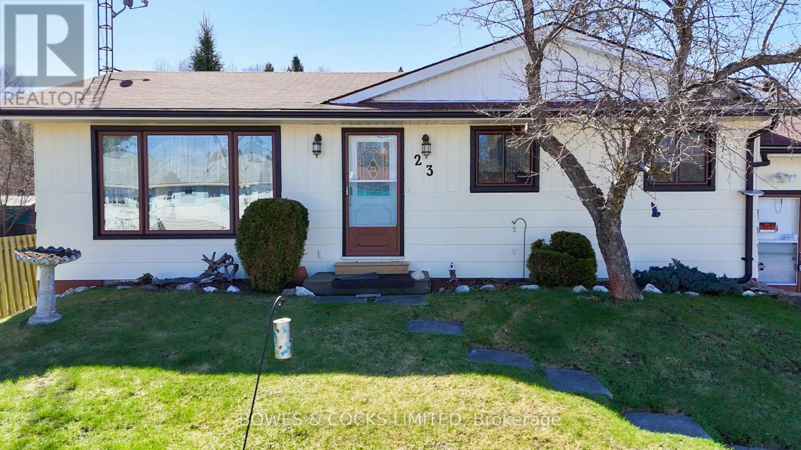 23 Hemlock Street, Highlands East (Bicroft Ward), Ontario  K0L 1M0 - Photo 3 - X12128145