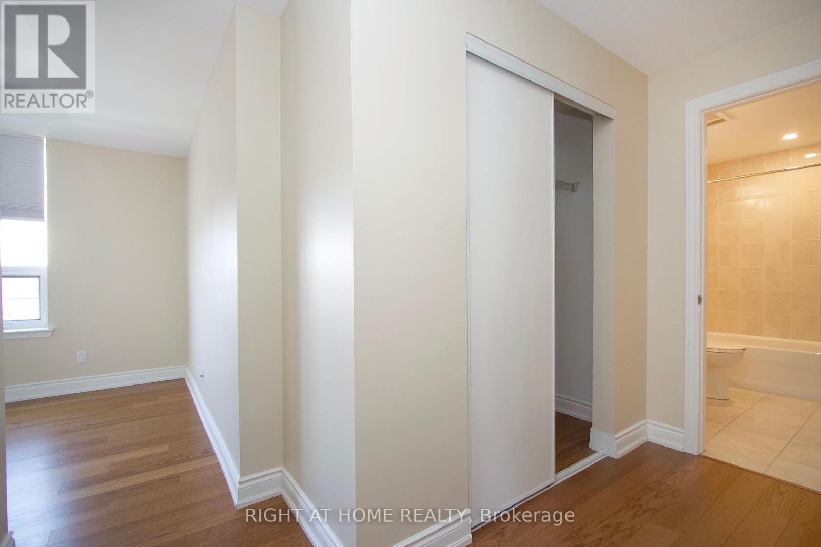 405 - 21 Brookhouse Drive, Clarington (Newcastle), Ontario  L1B 1N8 - Photo 19 - E12128202